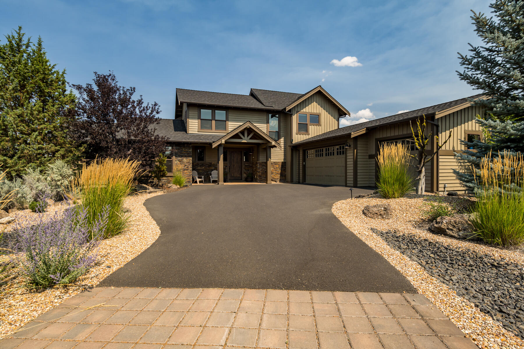 16585 SW Wildhorse Court