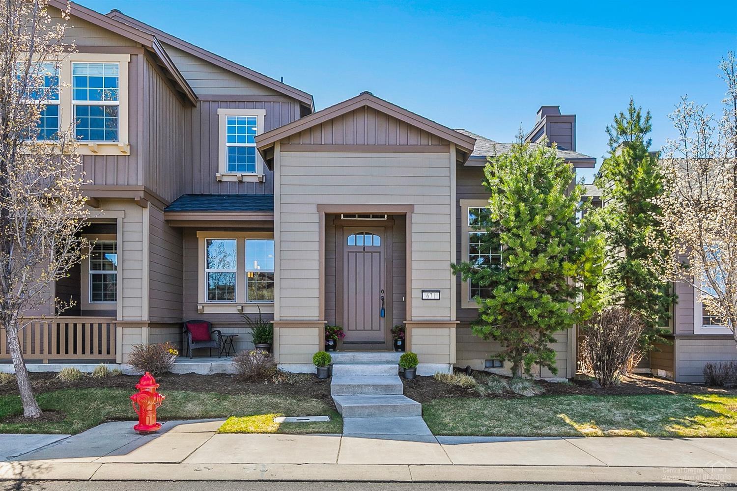 The Bluffs River Ben - Residential