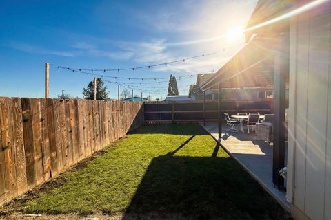 Tiny photo for 8268 29th Street, White City, OR 97503 (MLS # 220213989)