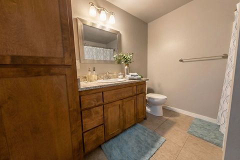 Tiny photo for 8268 29th Street, White City, OR 97503 (MLS # 220213989)