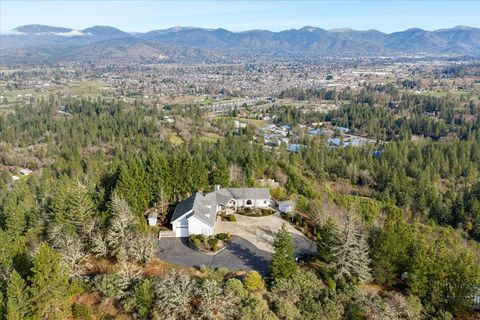 Tiny photo for 3601 Campus View Drive, Grants Pass, OR 97527 (MLS # 220215157)
