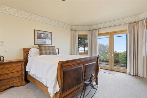 Tiny photo for 3601 Campus View Drive, Grants Pass, OR 97527 (MLS # 220215157)