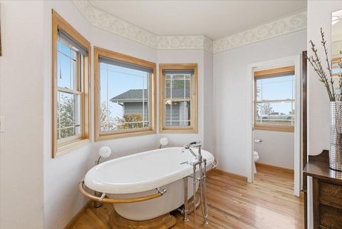 Tiny photo for 3601 Campus View Drive, Grants Pass, OR 97527 (MLS # 220215157)