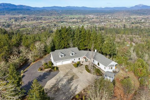 Tiny photo for 3601 Campus View Drive, Grants Pass, OR 97527 (MLS # 220215157)