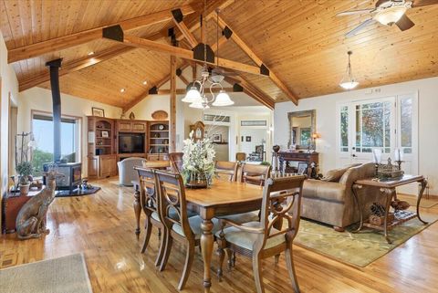 Tiny photo for 3601 Campus View Drive, Grants Pass, OR 97527 (MLS # 220215157)