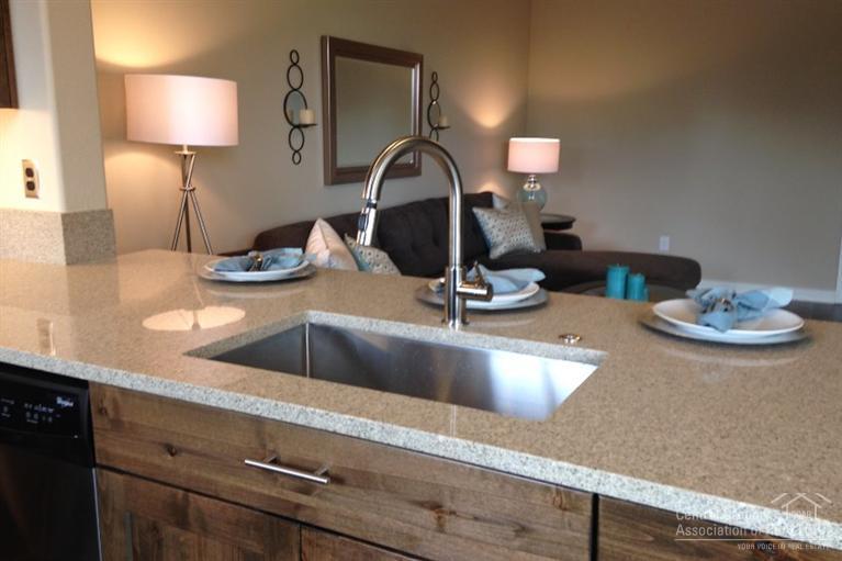 8th Street Cottages - Residential