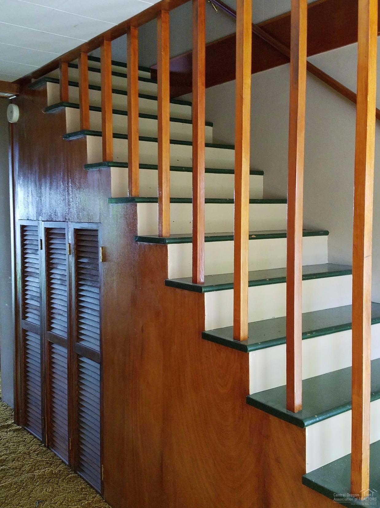 Oregon + Western - Residential