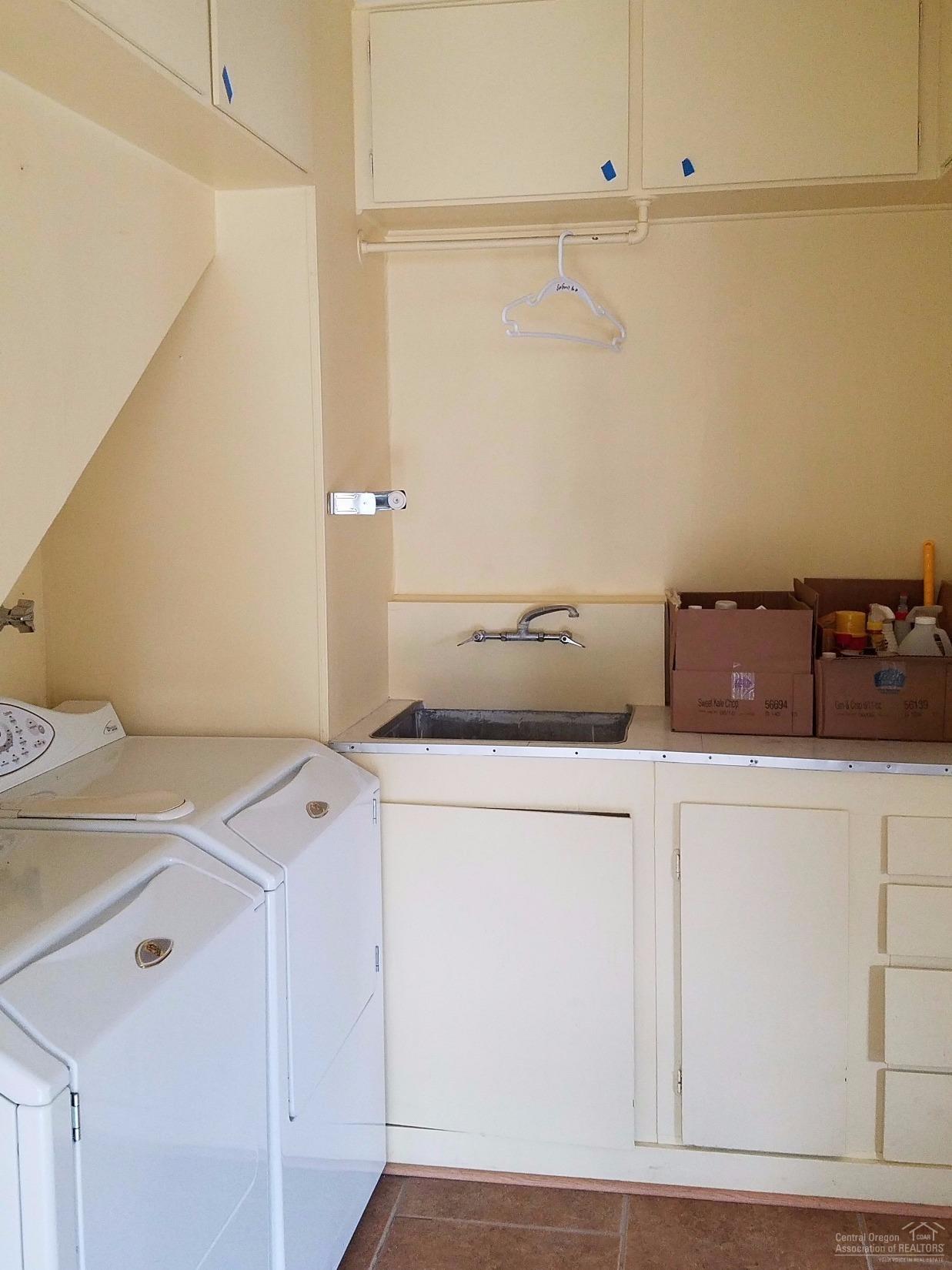 Oregon + Western - Residential