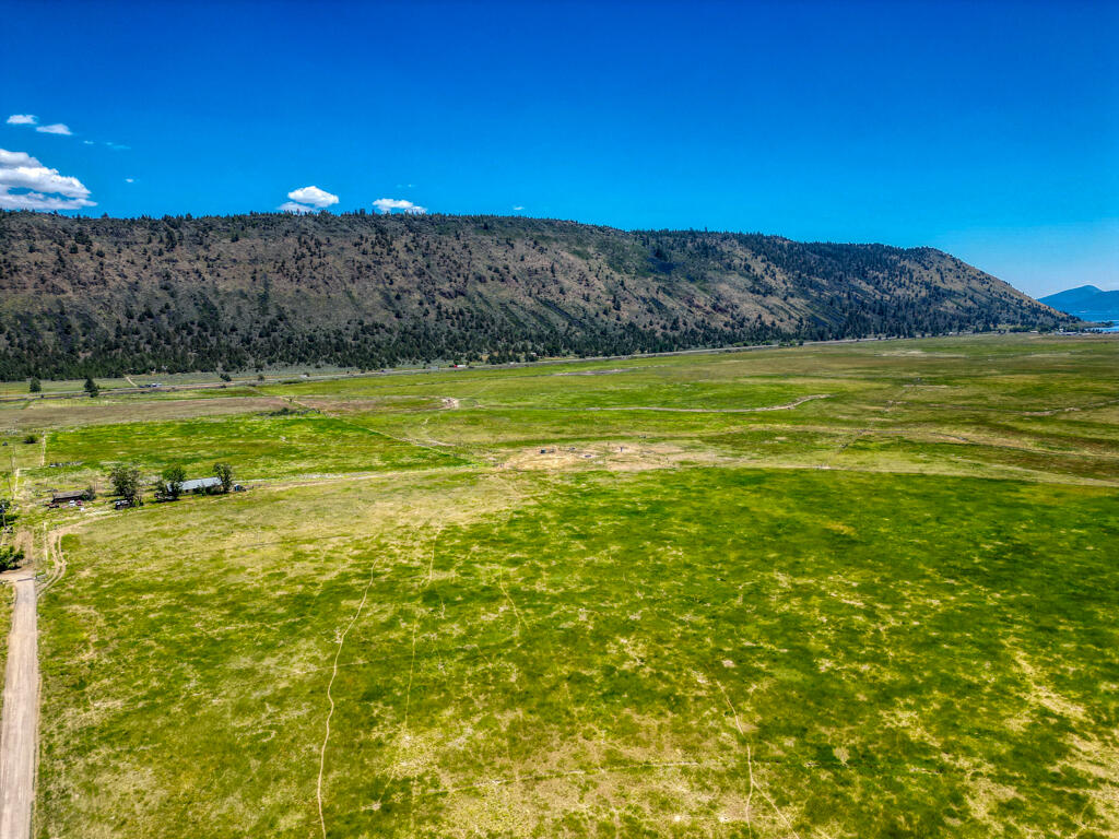 Klamath Country - Land
