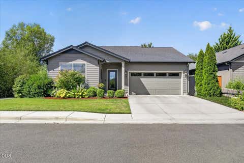Photo of 503 Antilles Lane, Medford, OR 97501 (MLS # 220224549)