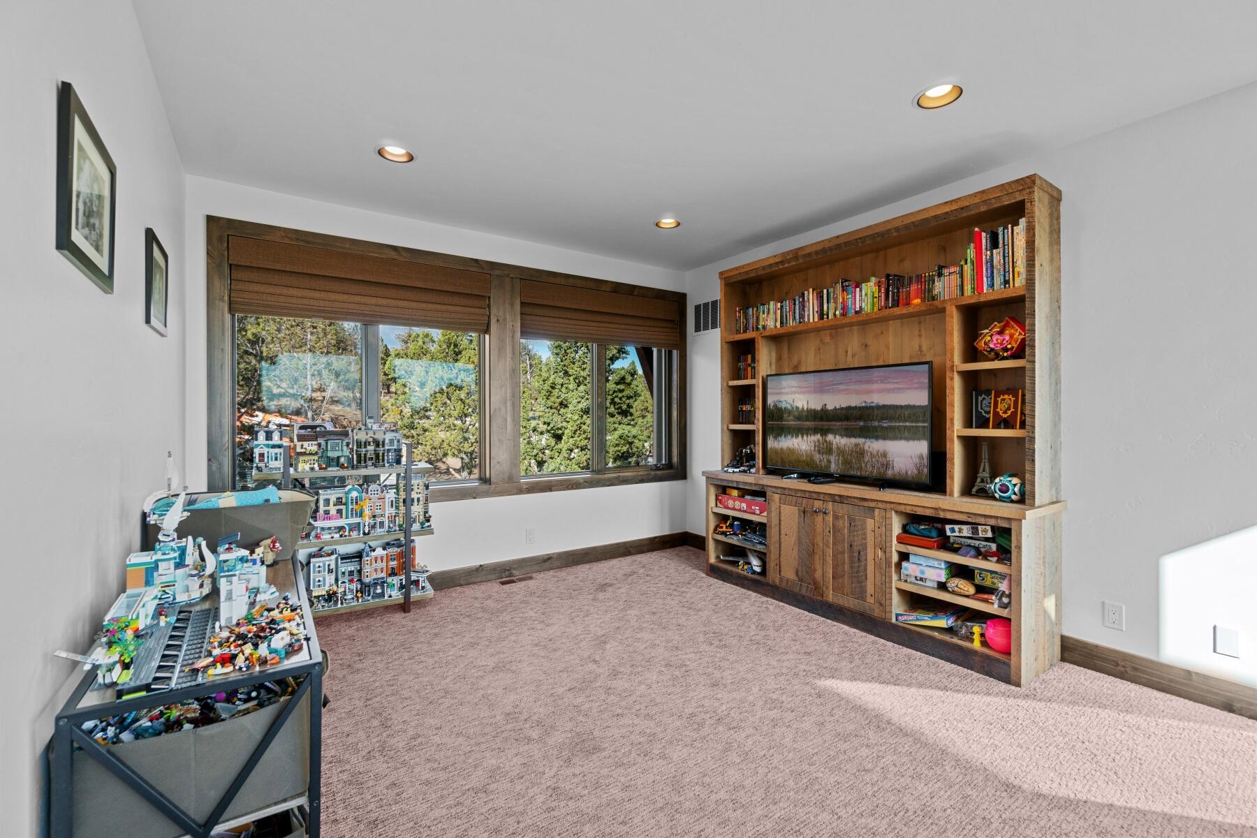 North Rim - Residential