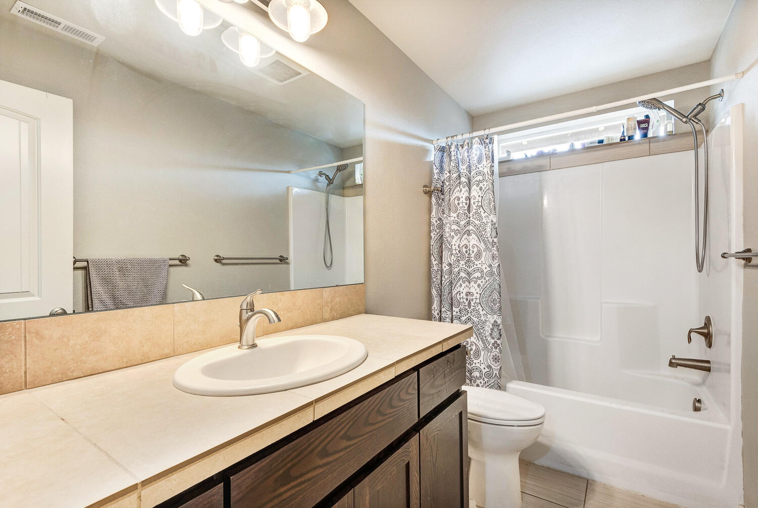 Parkway Village - Residential Income