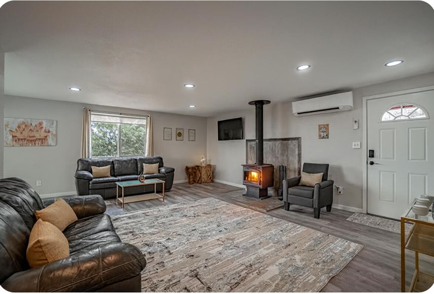 Eagle Point Retreat! Enjoy sweeping valley and Mt. McLoughlin views from this beautifully updated 1 bed, 1 bath home on 3.14 fully fenced acres. Inside you'll find 1,088 sqft that includes a partially finished basement with office, laundry, and storage. The gorgeous kitchen shines with black stainless appliances, granite counters, tin details, and LVP flooring. Updates include new windows/doors, gutters, paint, water heater, mini-split, wood stove, electrical & more. Outside features a detached workshop, extra guest room/office (ADU potential!) with outdoor shower and sink, gated entry, RV parking w/50-amp, park-like landscaping, new ATT septic, and fire-truck turnaround. Keyless entry, security cameras, and a strong 15 GPM well (2022 per seller). All this just minutes from town, recreation, lakes, hiking, and more!