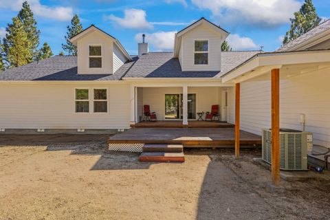 Tiny photo for 1882 Iron Wheel Court, La Pine, OR 97739 (MLS # 220218596)