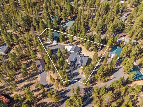 Tiny photo for 1882 Iron Wheel Court, La Pine, OR 97739 (MLS # 220218596)