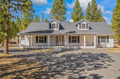 Photo of 1882 Iron Wheel Court, La Pine, OR 97739 (MLS # 220218596)