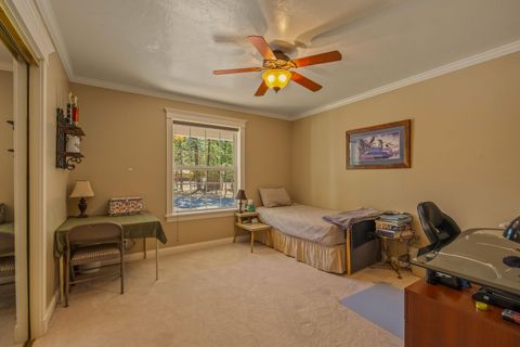Tiny photo for 1882 Iron Wheel Court, La Pine, OR 97739 (MLS # 220218596)