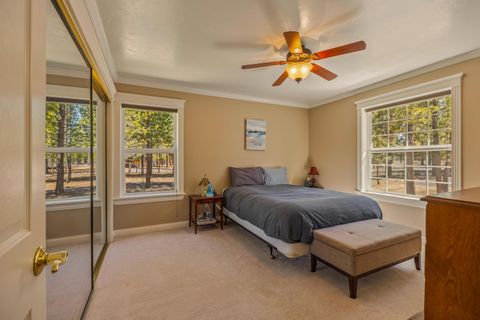 Tiny photo for 1882 Iron Wheel Court, La Pine, OR 97739 (MLS # 220218596)