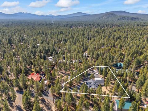 Tiny photo for 1882 Iron Wheel Court, La Pine, OR 97739 (MLS # 220218596)