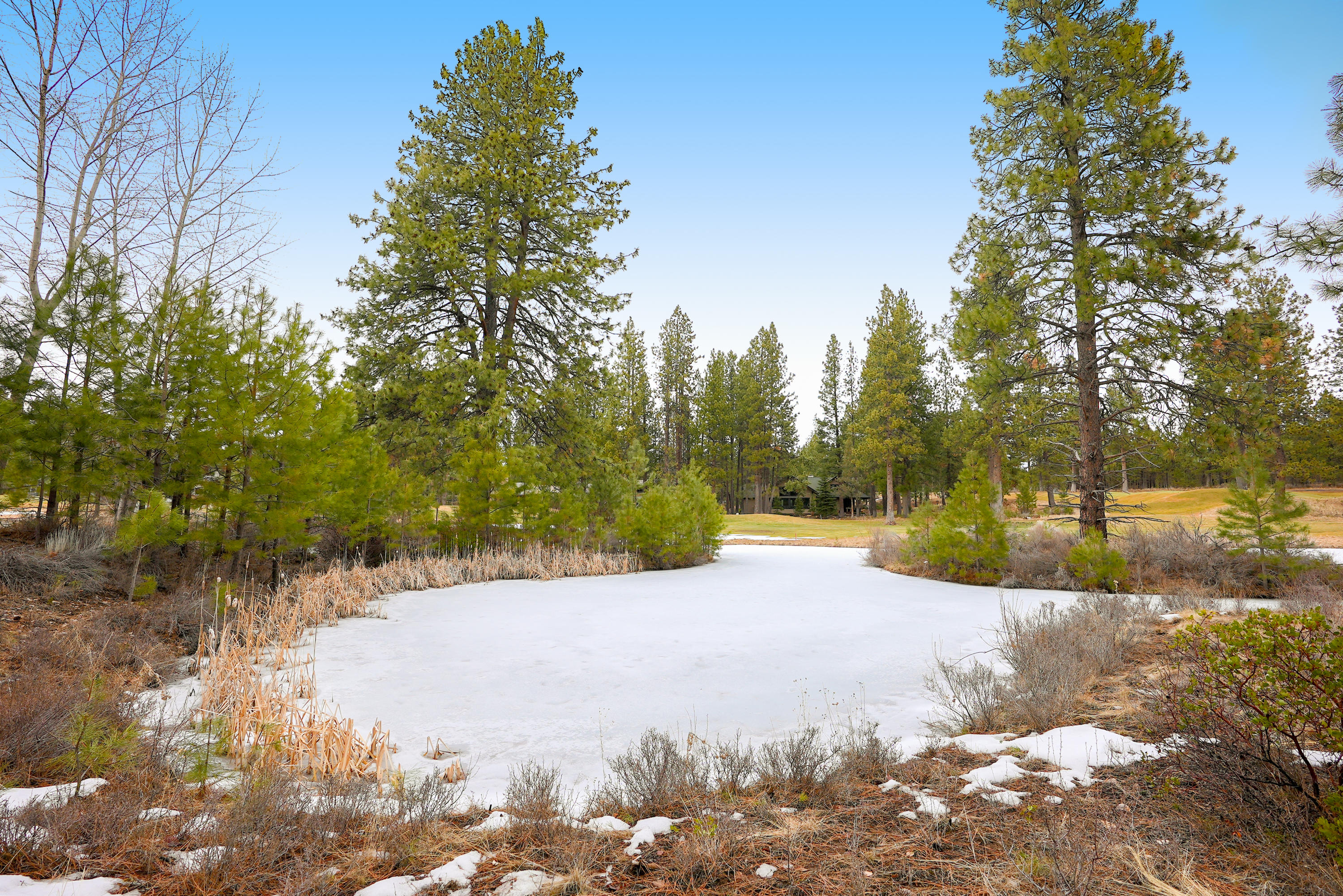 7th Mtn Golf Village - Residential
