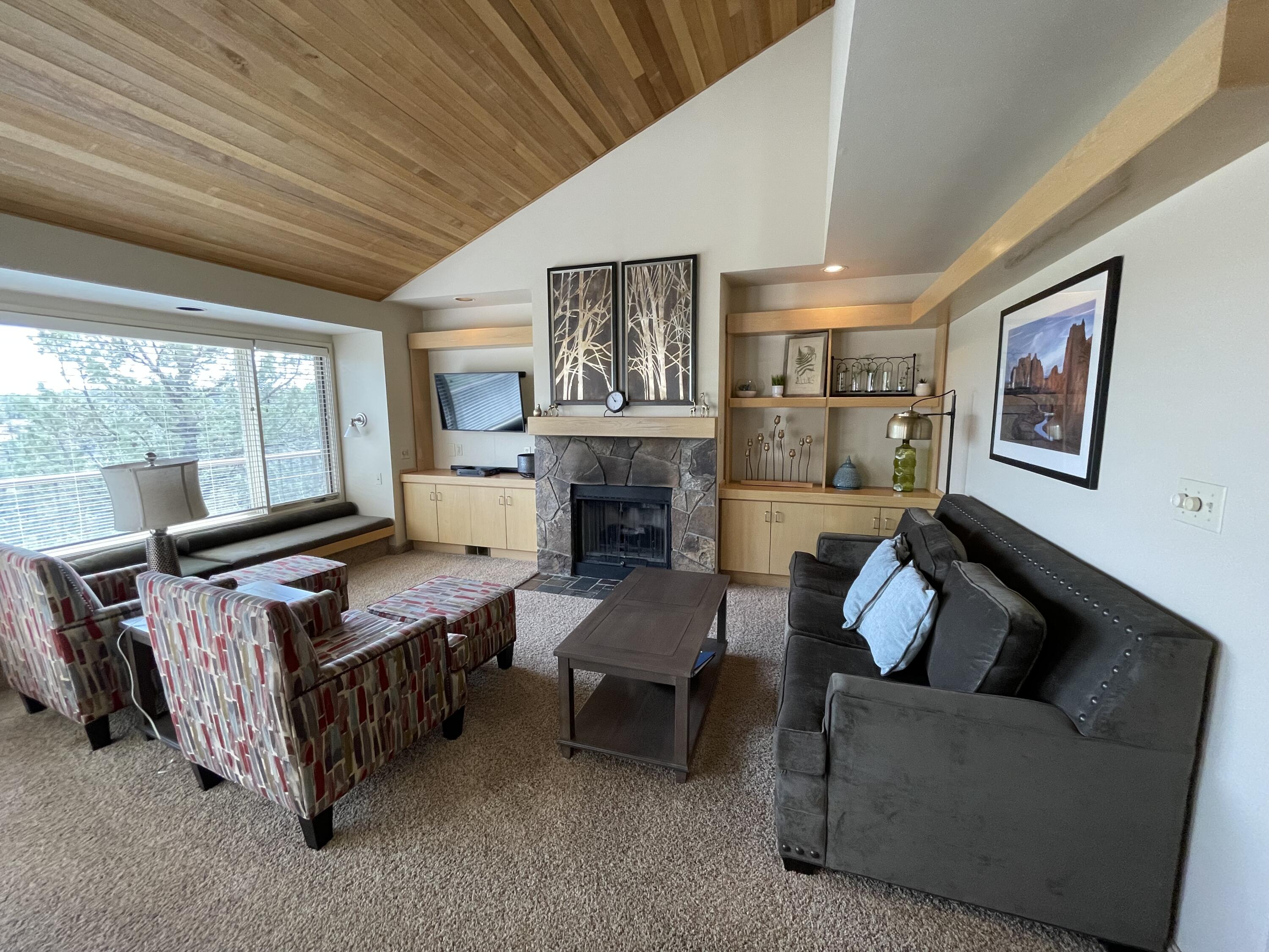 Eagle Crest - Residential