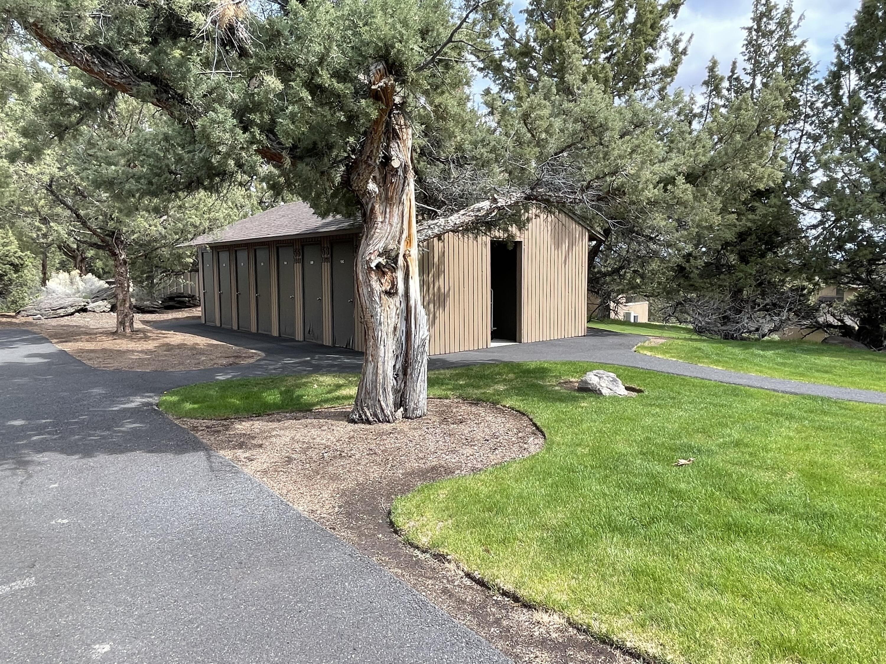 Eagle Crest - Residential