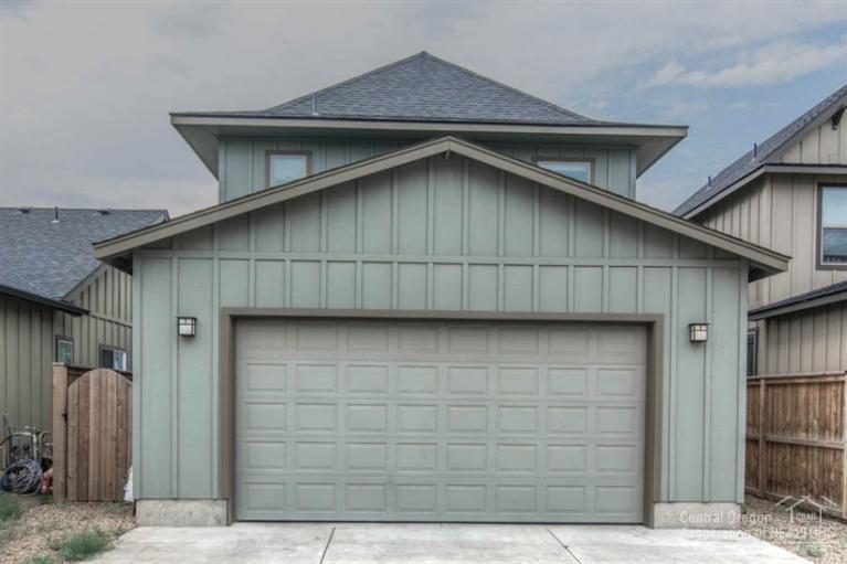 Parkway Village - Residential