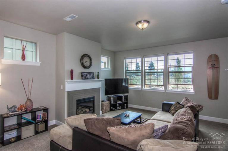 Parkway Village - Residential