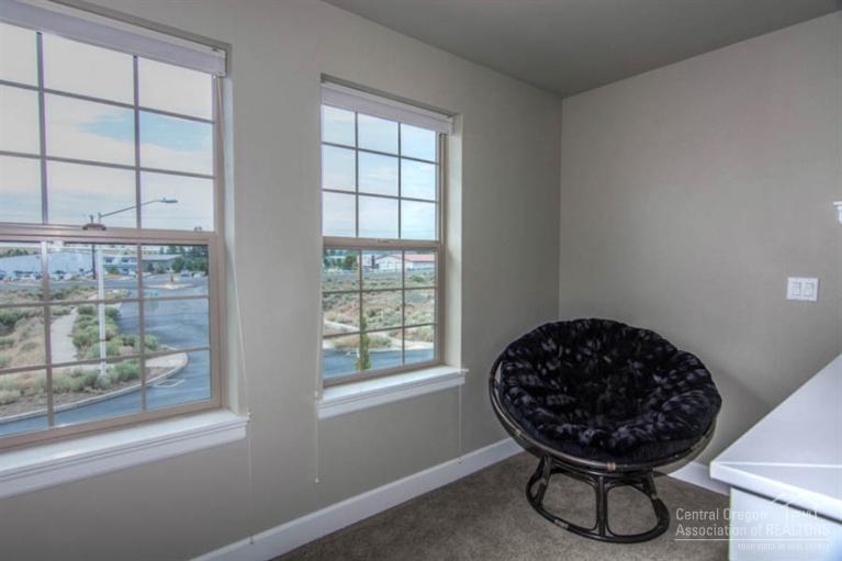 Parkway Village - Residential