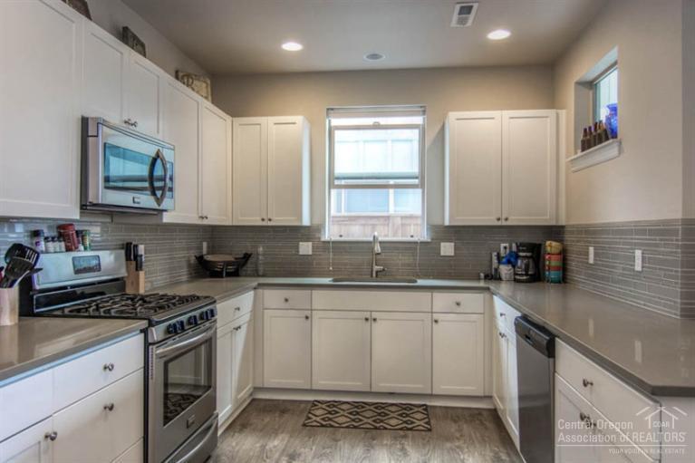 Parkway Village - Residential