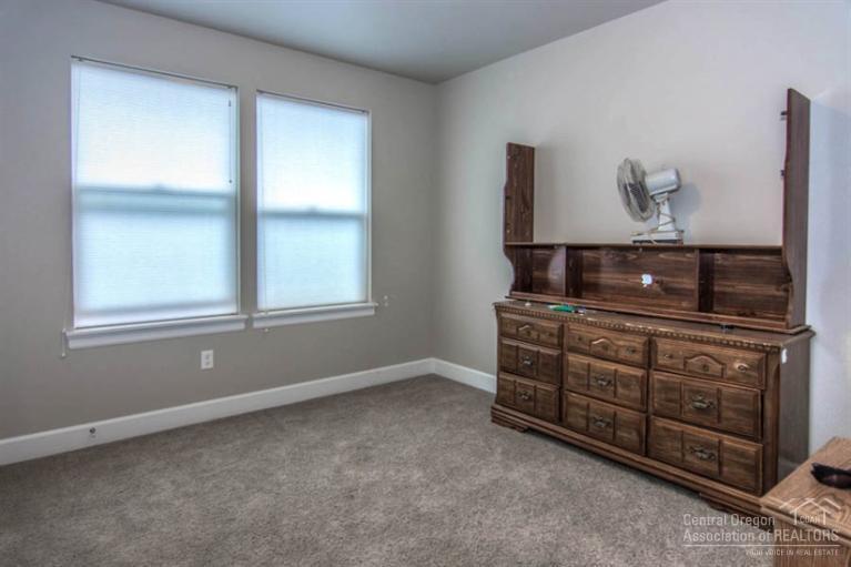 Parkway Village - Residential