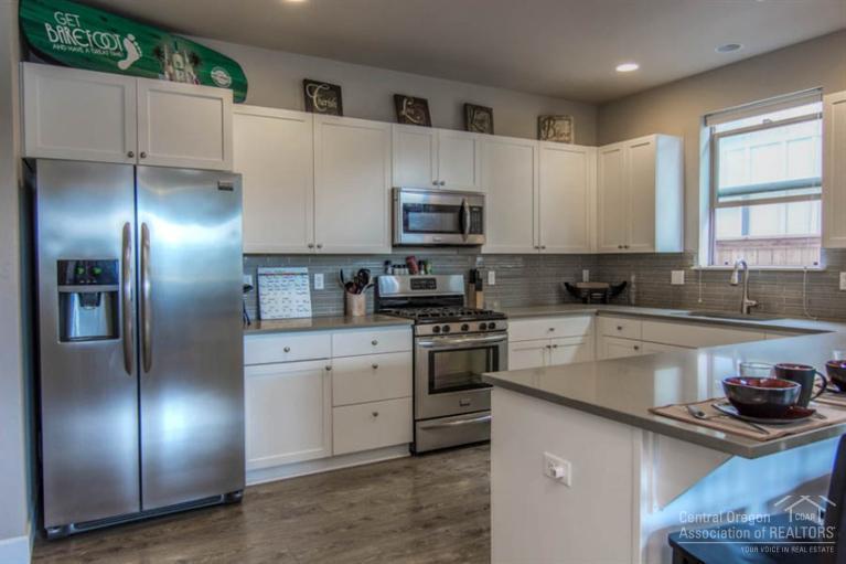 Parkway Village - Residential