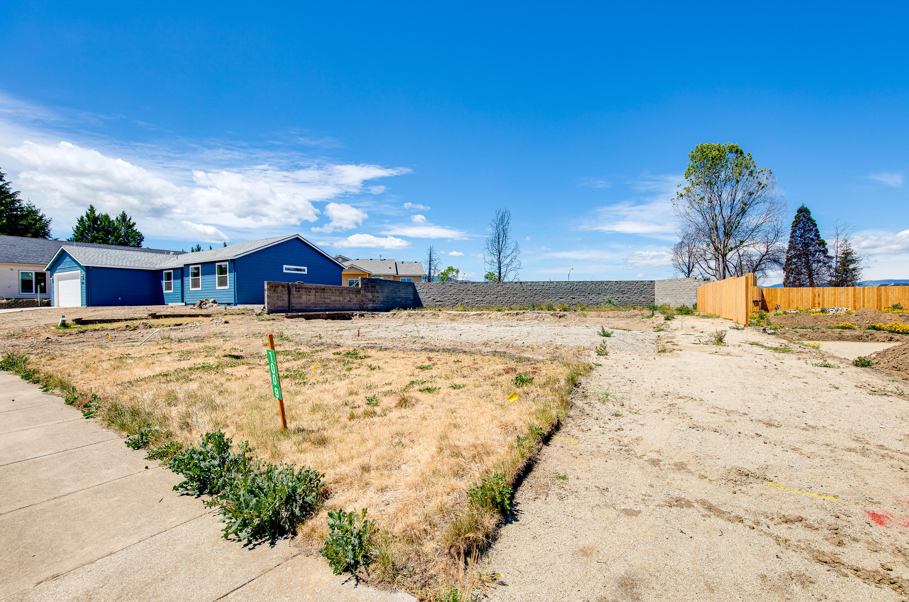 Barnum Subdivision - Land