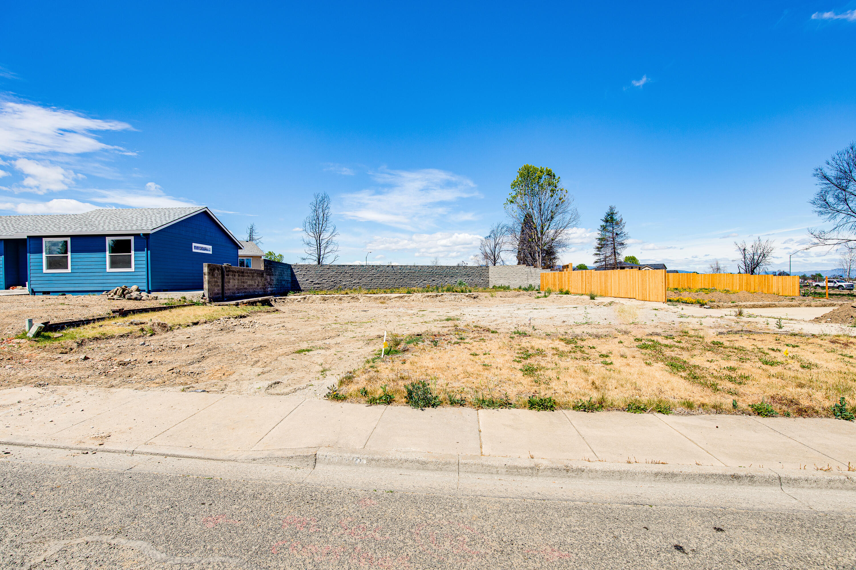 Barnum Subdivision - Land