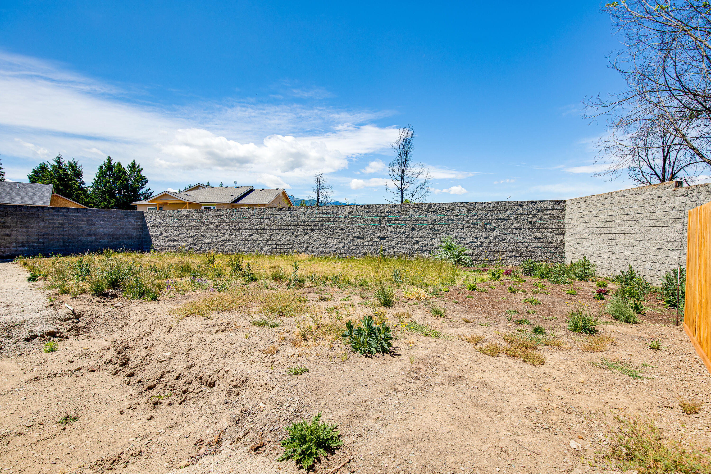 Barnum Subdivision - Land