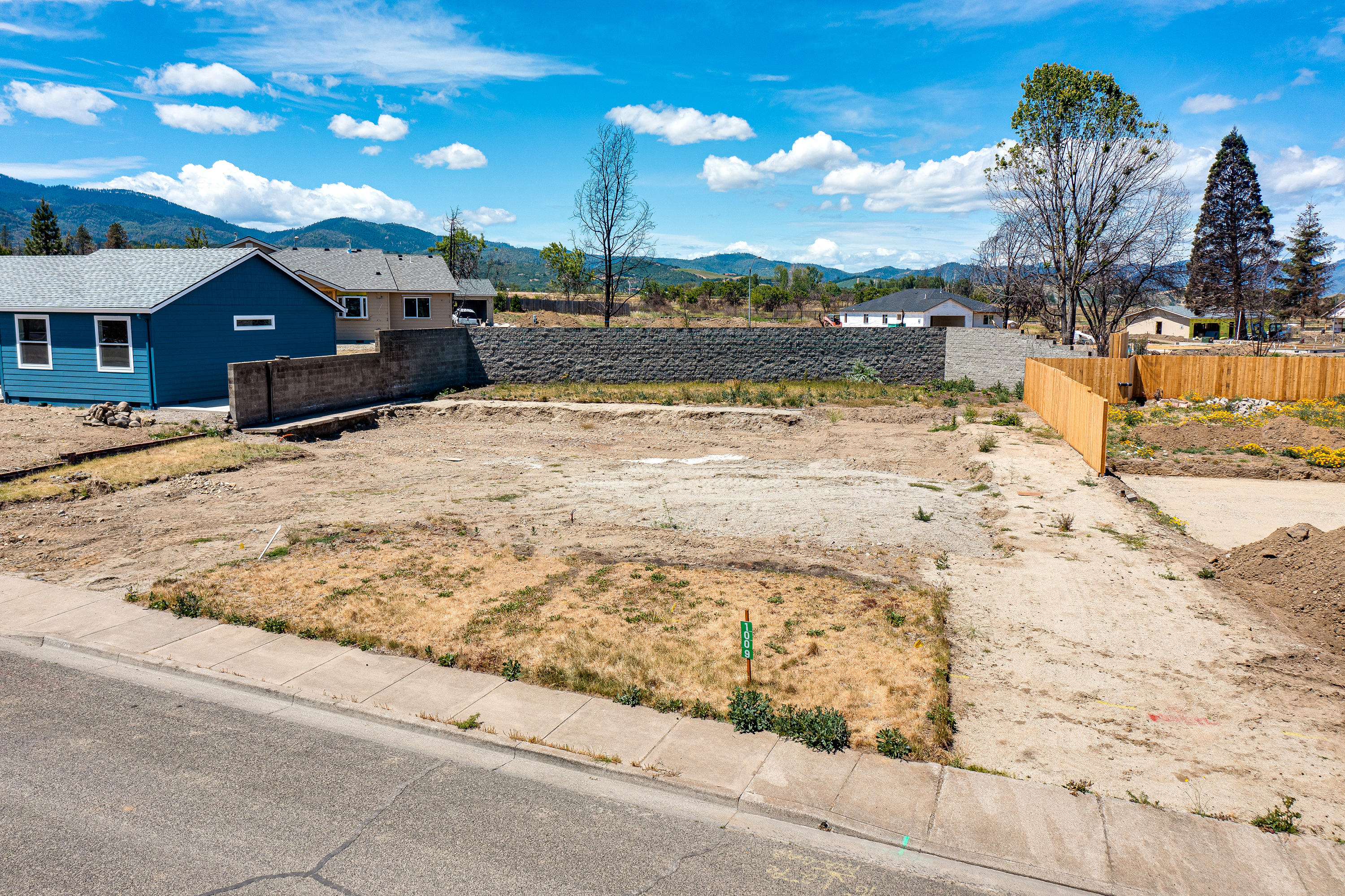 Barnum Subdivision - Land