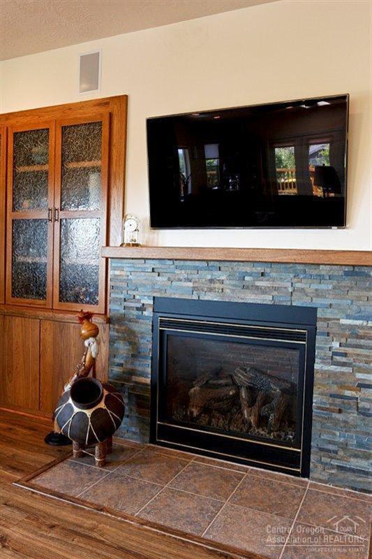 Eagle Crest - Residential