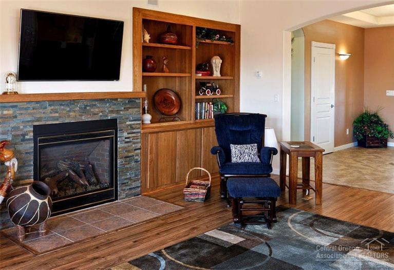 Eagle Crest - Residential