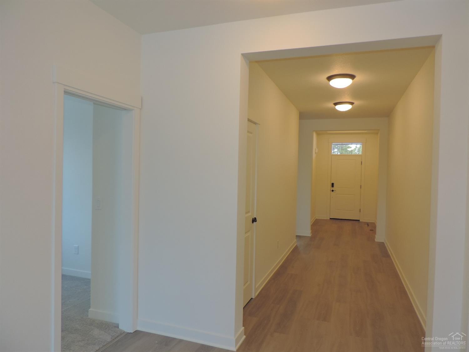 Crescent Creek - Residential