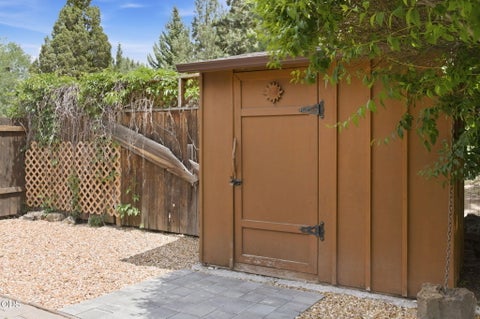 Tiny photo for 63517 JD Estates Drive, Bend, OR 97701 (MLS # 220222834)