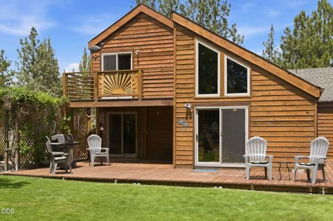 Tiny photo for 63517 JD Estates Drive, Bend, OR 97701 (MLS # 220222834)