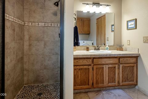 Tiny photo for 63517 JD Estates Drive, Bend, OR 97701 (MLS # 220222834)