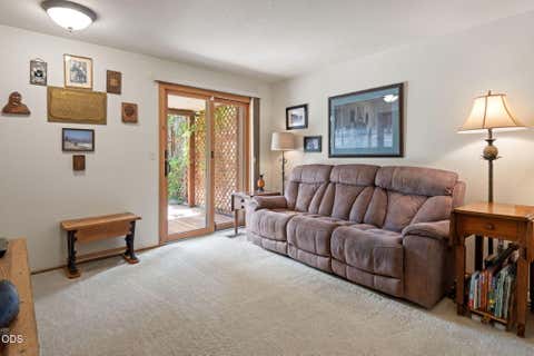 Tiny photo for 63517 JD Estates Drive, Bend, OR 97701 (MLS # 220222834)
