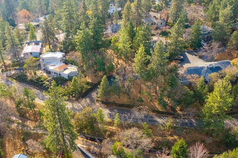 Tiny photo for 961 Pinecrest Terrace, Ashland, OR 97520 (MLS # 220212271)