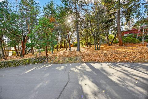 Tiny photo for 961 Pinecrest Terrace, Ashland, OR 97520 (MLS # 220212271)