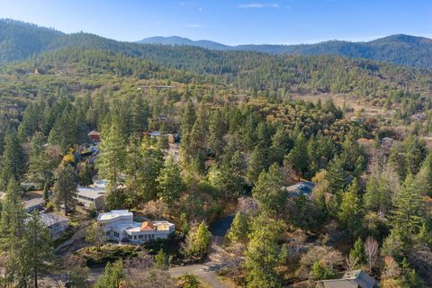 Tiny photo for 961 Pinecrest Terrace, Ashland, OR 97520 (MLS # 220212271)