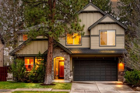 61007 Snowberry Place Bend OR 97702