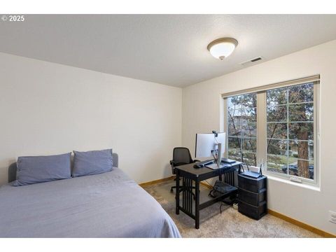 Tiny photo for 109 SW Taft Avenue, Bend, OR 97702 (MLS # 220213516)