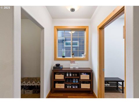 Tiny photo for 109 SW Taft Avenue, Bend, OR 97702 (MLS # 220213516)