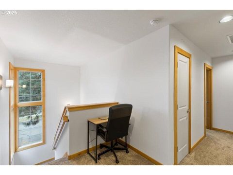 Tiny photo for 109 SW Taft Avenue, Bend, OR 97702 (MLS # 220213516)